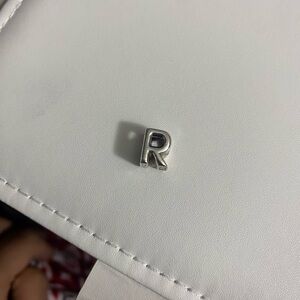 Pandora letter R charm original
